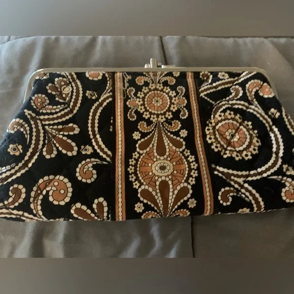 Vera Bradley Retired Caffe Latte clutch wallet - Picture 2 of 3